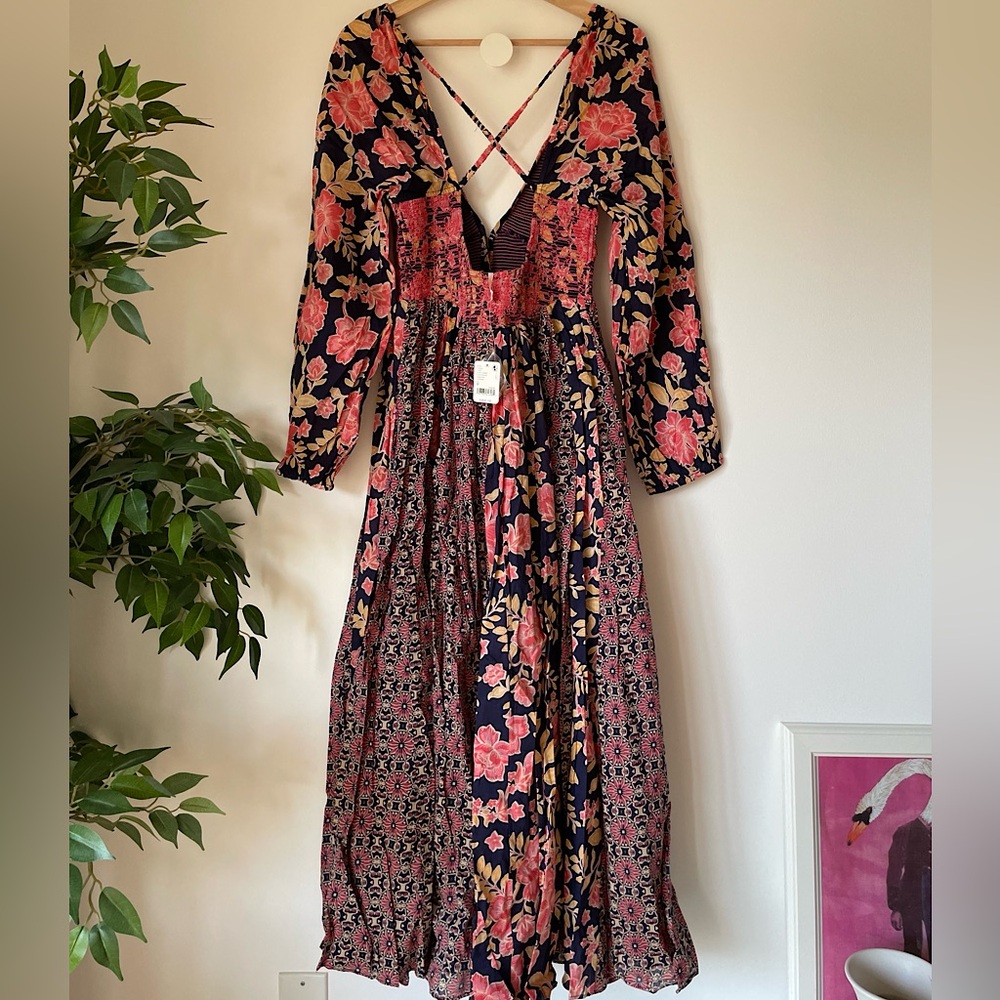 NEW Free People A New Way Maxi Dress In Navy Combo Floral - Picture 8 of 13